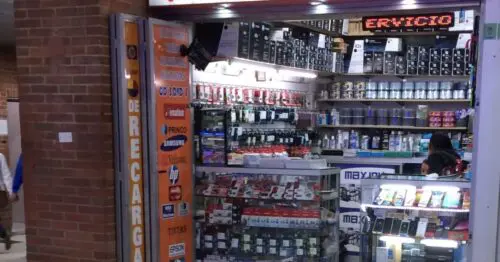 IMPACT SUMINISTROS  CENTRO COMERCIAL UNILAGO